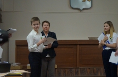 063-qYRzsZl_4qQ